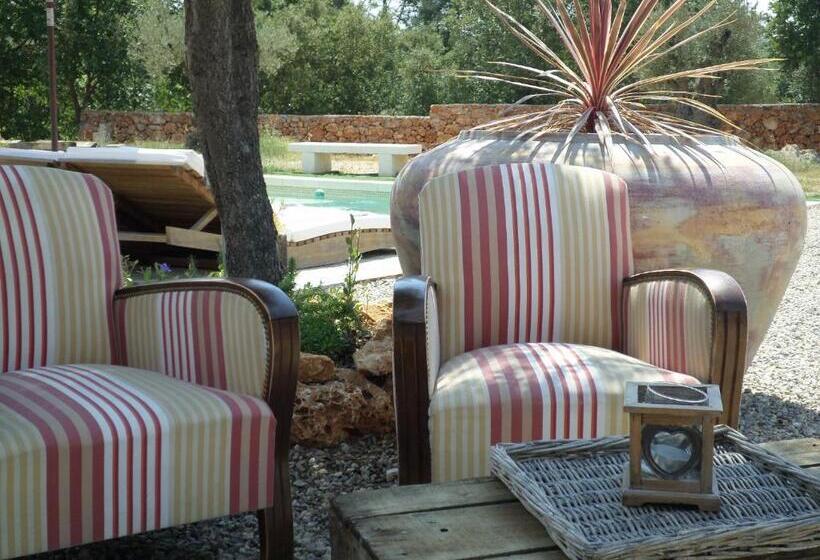 تختخواب و صبحانه Le Clos Des Cambres