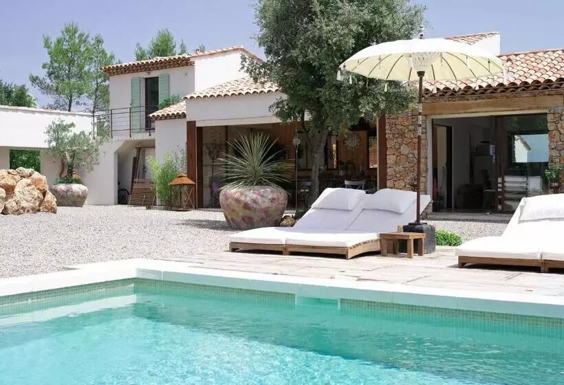 Aamiaismajoitus (B&B) Le Clos Des Cambres