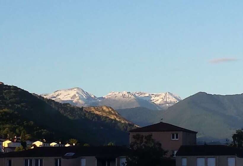 مبيت وإفطار L'enclos Des Jacobins