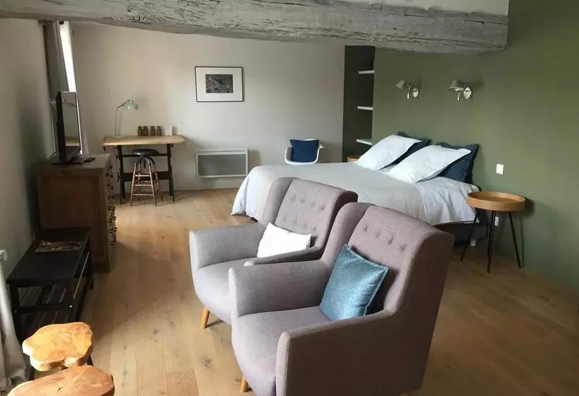 تختخواب و صبحانه Maison D'hôtes Moulin Saint Julien