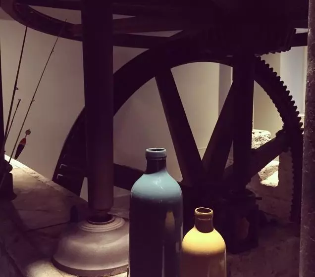تختخواب و صبحانه Maison D'hôtes Moulin Saint Julien