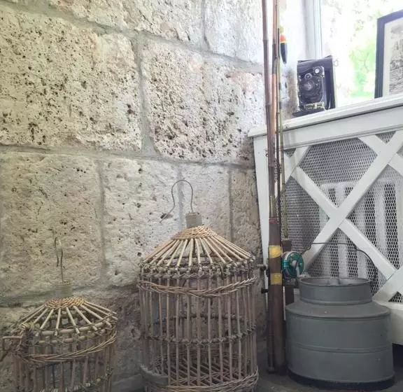 تختخواب و صبحانه Maison D'hôtes Moulin Saint Julien