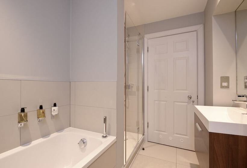 Destiny Scotland   Hill Street Apartments