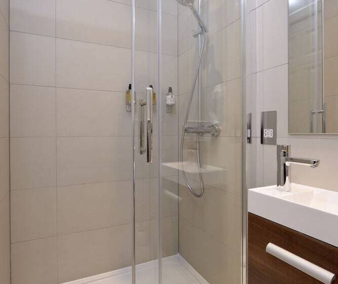 Destiny Scotland   Hill Street Apartments