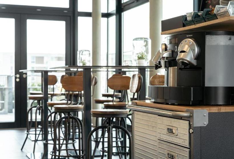 A2 Hotels Denkendorf   Airport & Messe