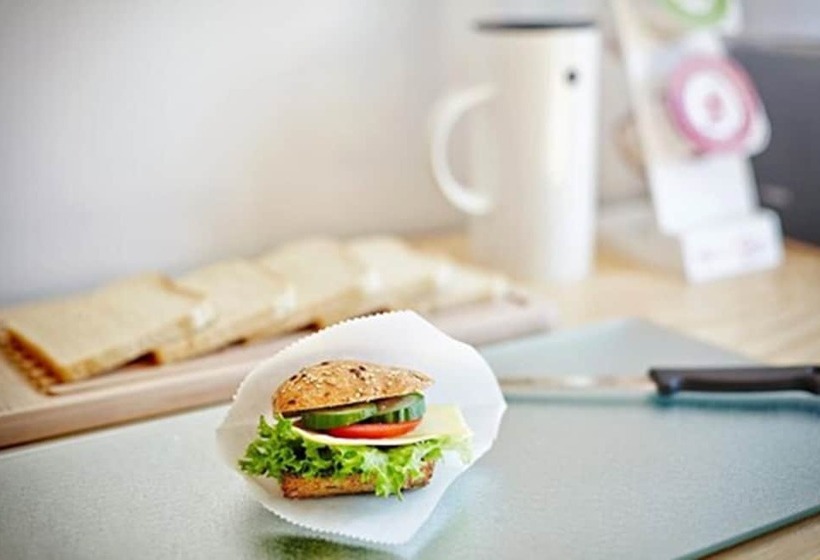 A2 Hotels Denkendorf   Airport & Messe