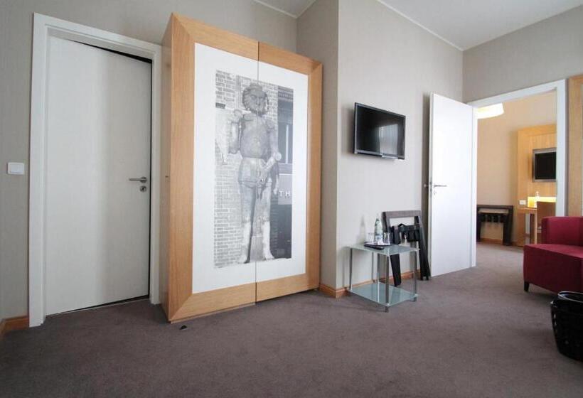 هتل Am Molkenmarkt