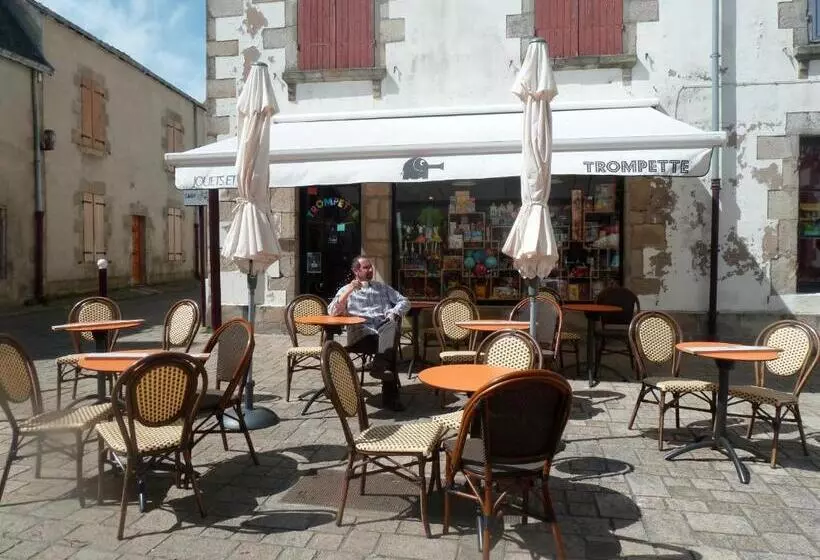 هتل Au Fin Gourmet