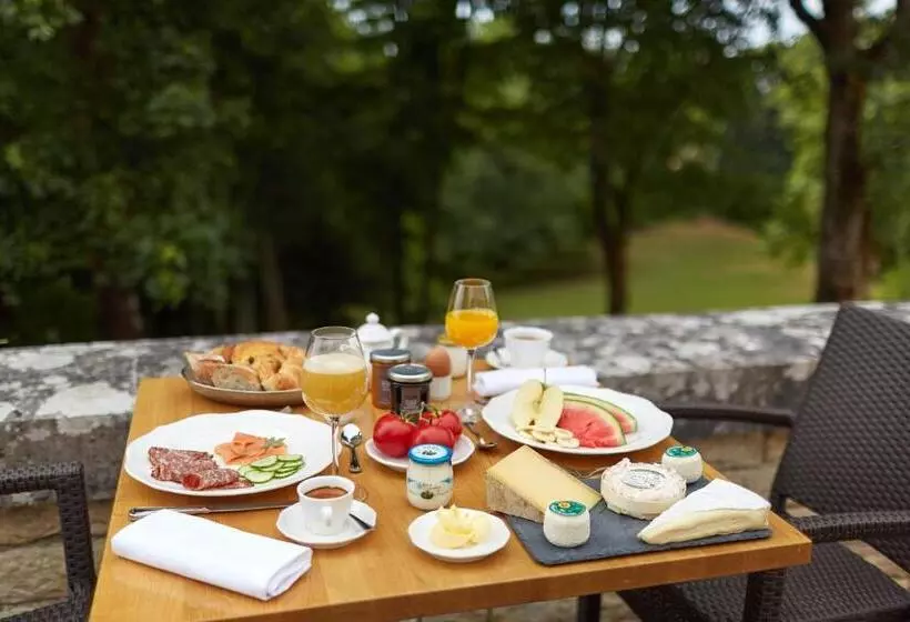 Hotelli Château Saint Michel, The Originals Relais