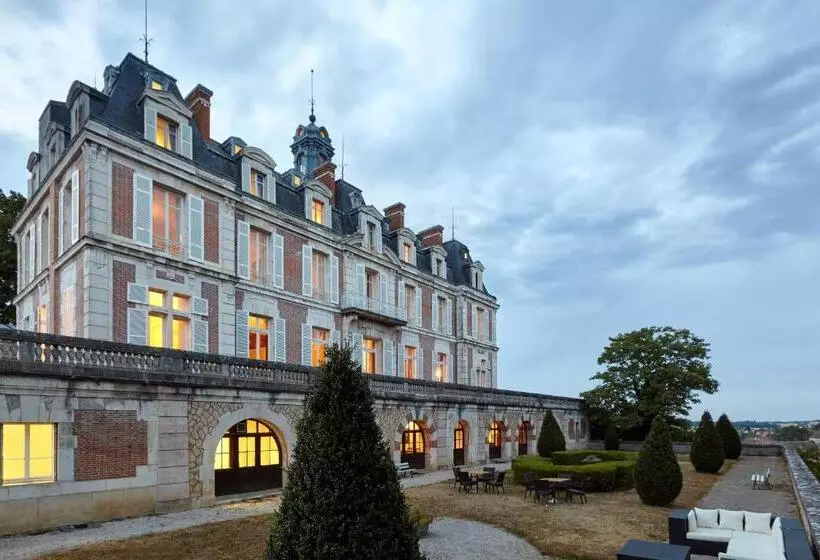 Hotelli Château Saint Michel, The Originals Relais