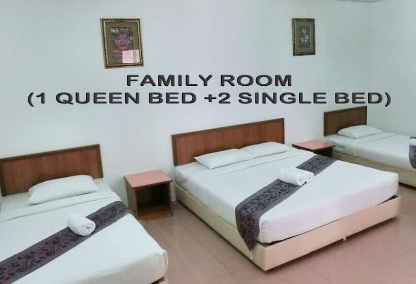 هتل K T Beach Resort