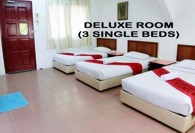 هتل K T Beach Resort