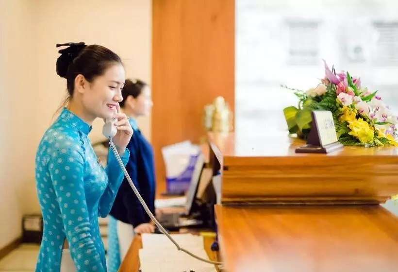 هتل Lam Giang