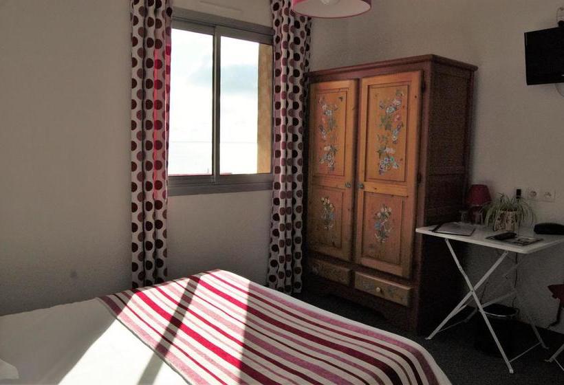 호텔 Hôtel Restaurant Le Mur Du Roy