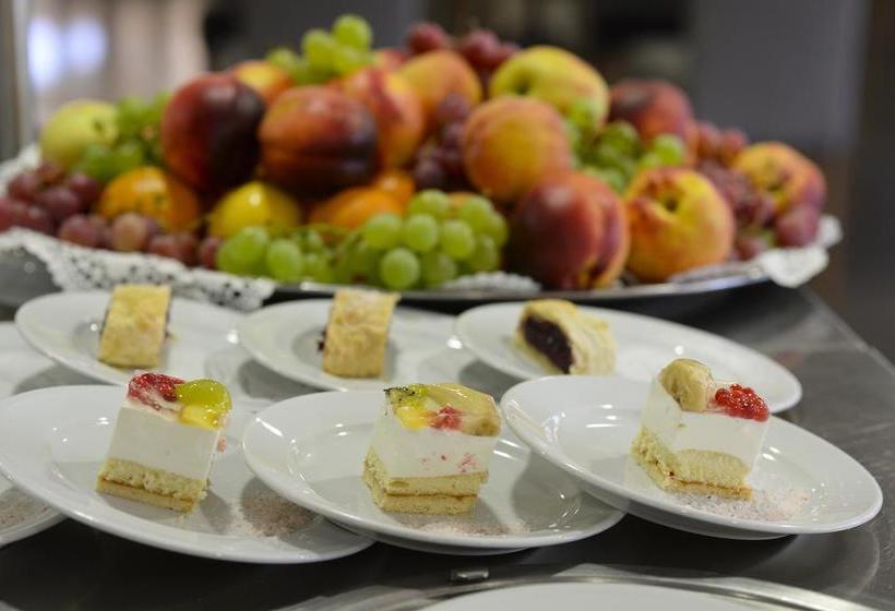 ホテル Hunguest Erkel Munkácsy