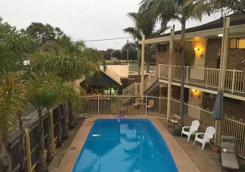 Abel Tasman Waterfront Motel