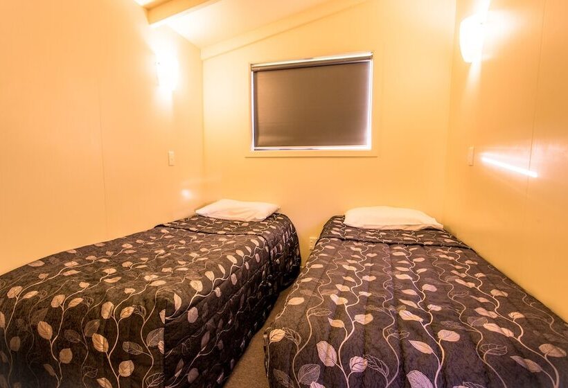 Fox Glacier Top 10 Holiday Park & Motels