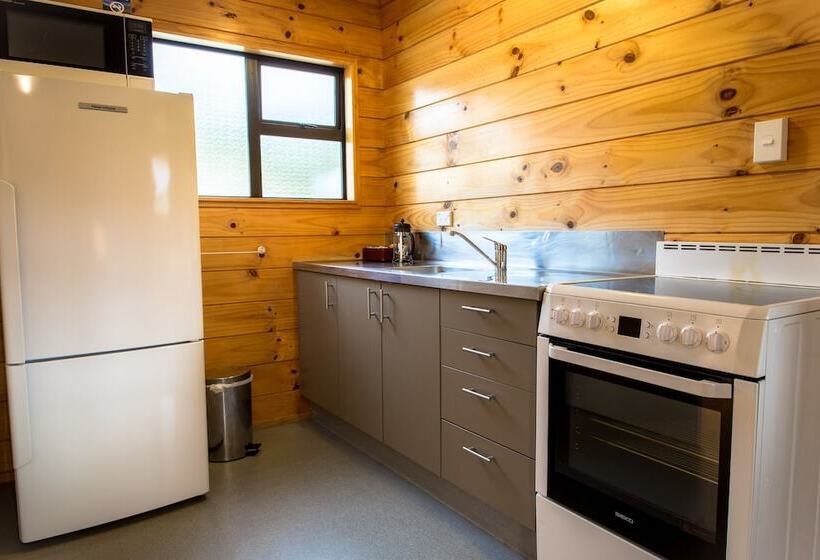 Fox Glacier Top 10 Holiday Park & Motels