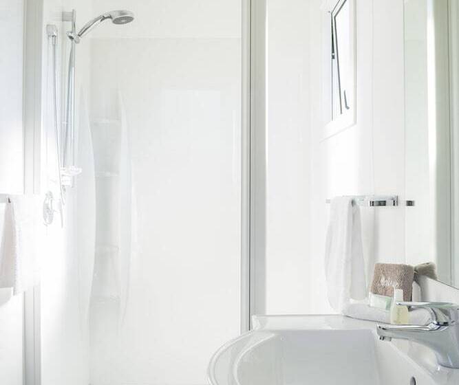 Fox Glacier Top 10 Holiday Park & Motels