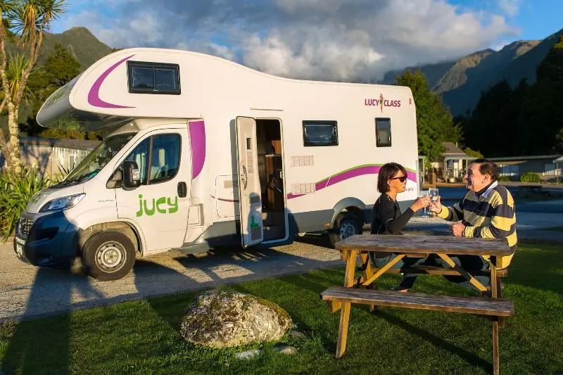 Fox Glacier Top 10 Holiday Park & Motels