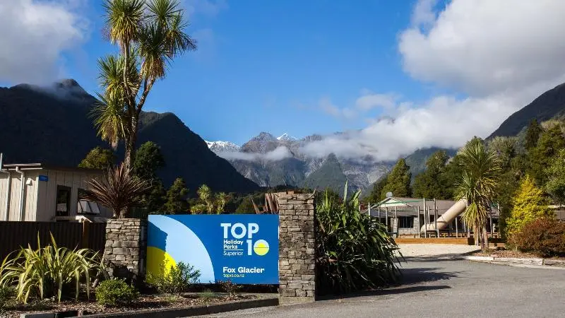 Fox Glacier Top 10 Holiday Park & Motels