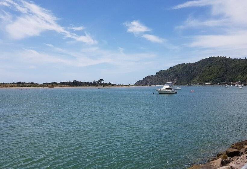 簡易ホテル Whakatane