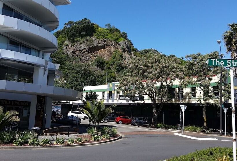 簡易ホテル Whakatane