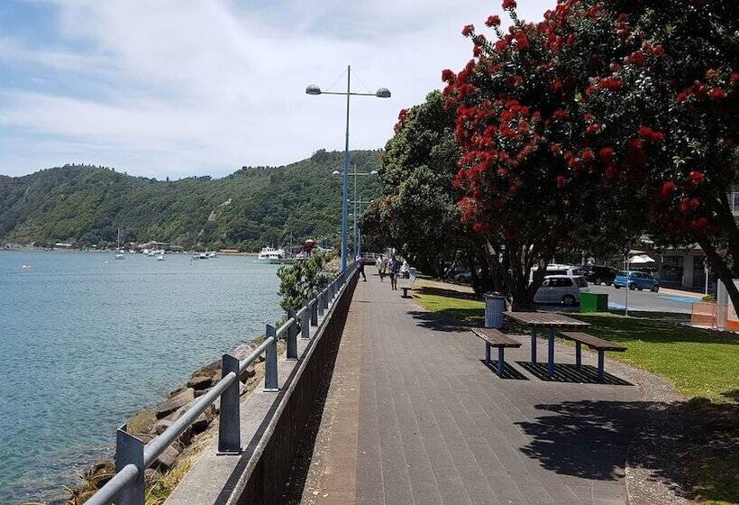 簡易ホテル Whakatane