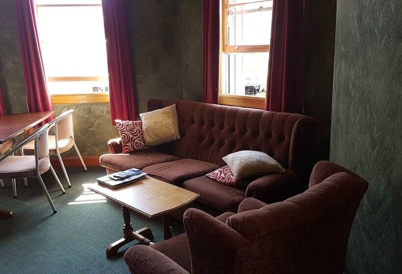 簡易ホテル Whakatane