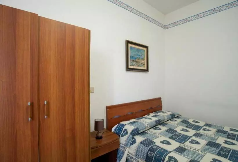 هتل Albergo Pensione Ardenza Self Check In
