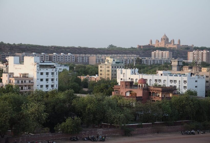 酒店 Chandra Imperial