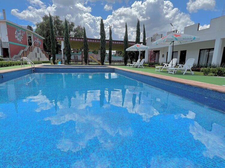 בית מלון כפרי El Jaguar