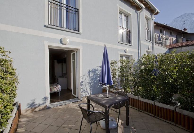 בית מלון כפרי Lago Di Como