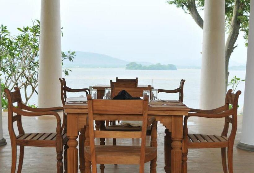 酒店 Yala Oga Reach