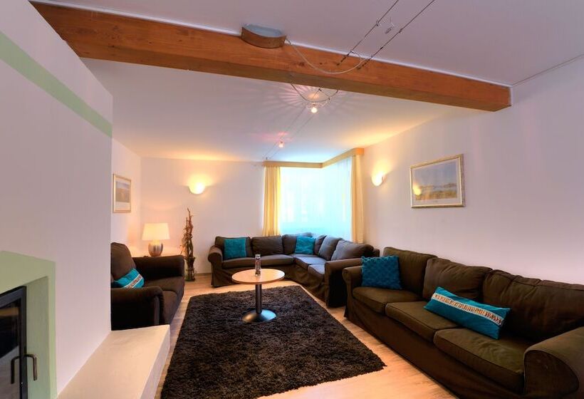 Отель Pension Helvetia