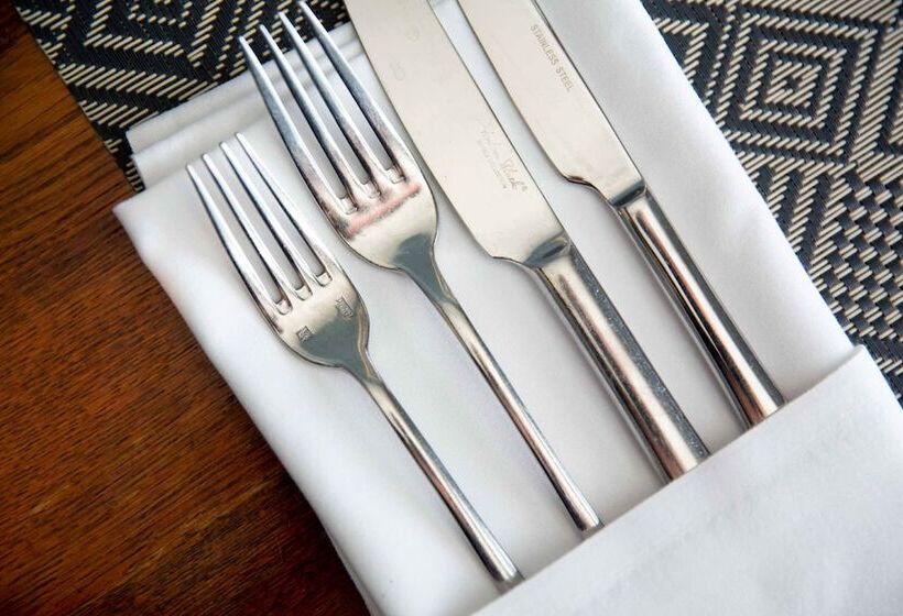 فندق Queens Head