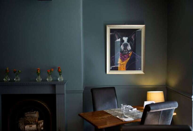 فندق Queens Head