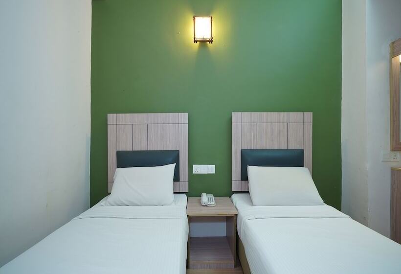 Отель Sri Mutiara