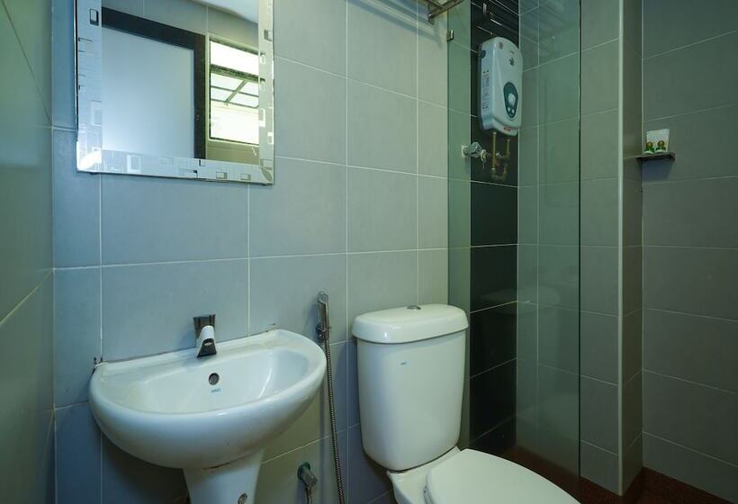 Отель Sri Mutiara