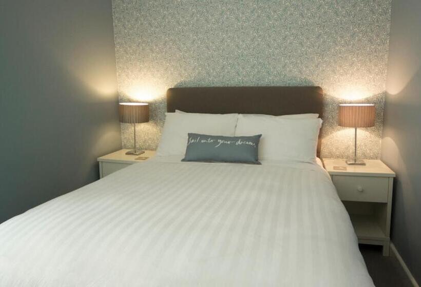 ホテル The White Lodge