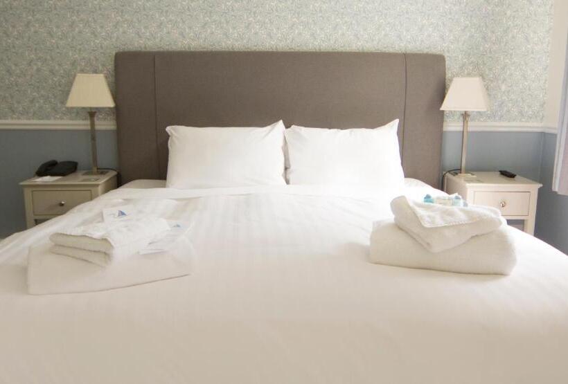 ホテル The White Lodge