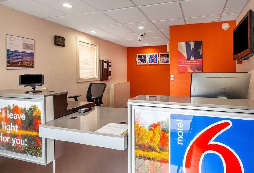 Motel 6 Huntington, Wv