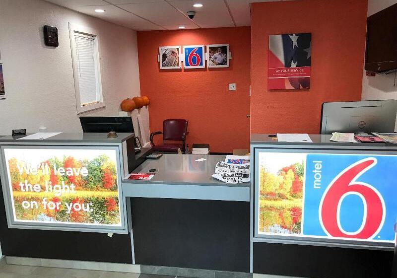 Motel 6 Huntington, Wv