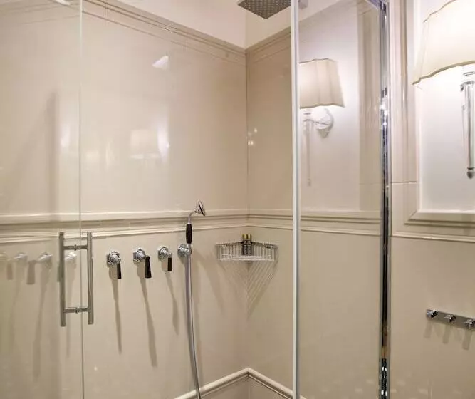 پانسیون Luxury Duomo Rooms