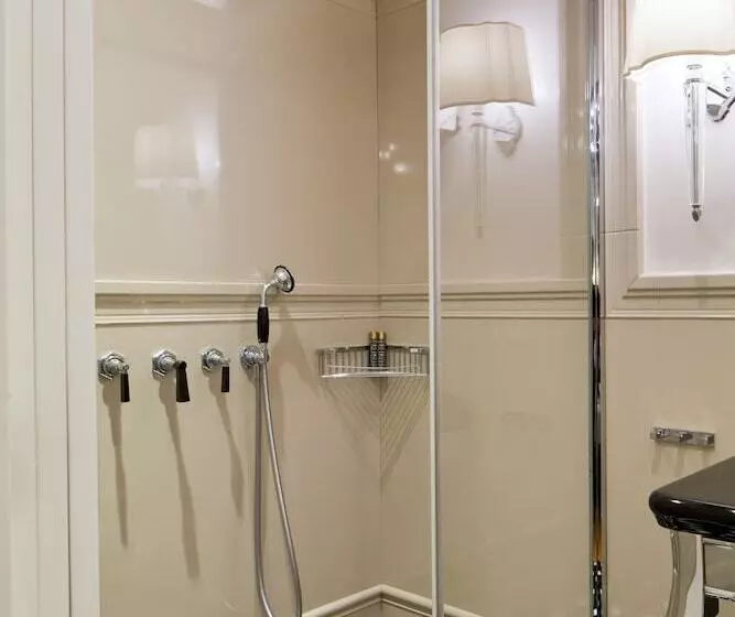 پانسیون Luxury Duomo Rooms
