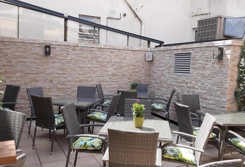 Пансион The 'rafter's Gastropub