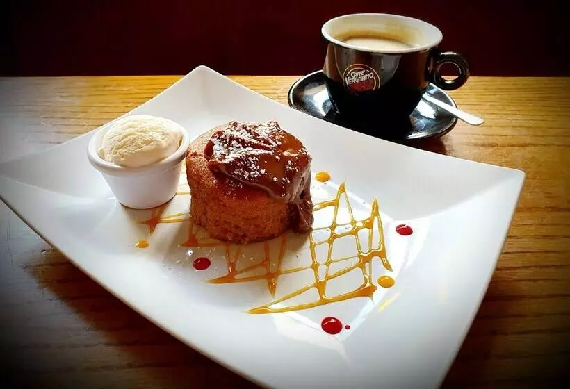 پانسیون The 'rafter's Gastropub