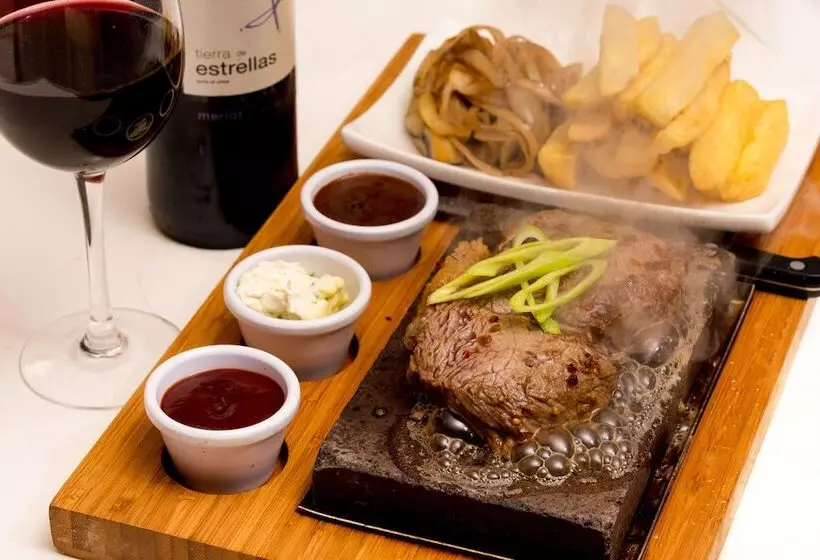پانسیون The 'rafter's Gastropub