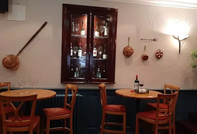 پانسیون The 'rafter's Gastropub