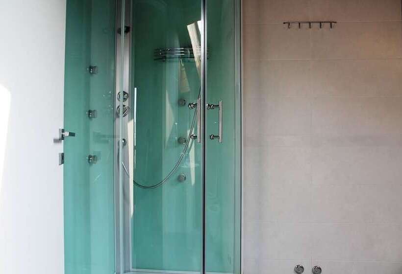 B&b Villa Milano By Rhospitality It